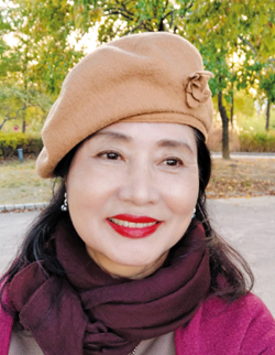 이시은 시인, 30년간의 문단 활동 엮어 『내가 살아온 글동네』 펴내